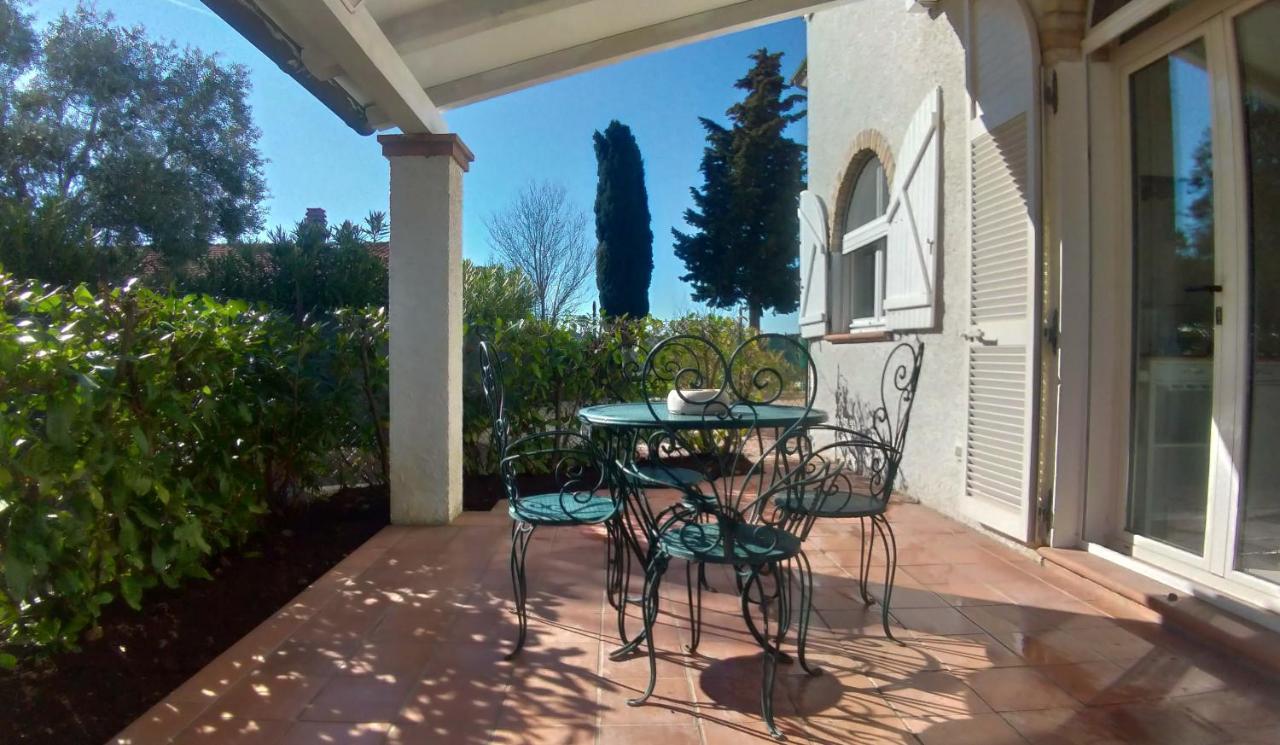 Casa Bianca Stella - Trilocale Con Posto Auto Appartement Numana Buitenkant foto